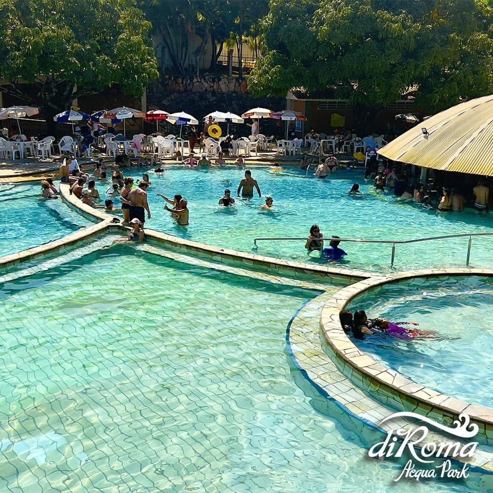 Hotel Spazzio Diroma Cafe Da Manha E Acesso Ao Acqua Park Caldas Novas Exterior photo